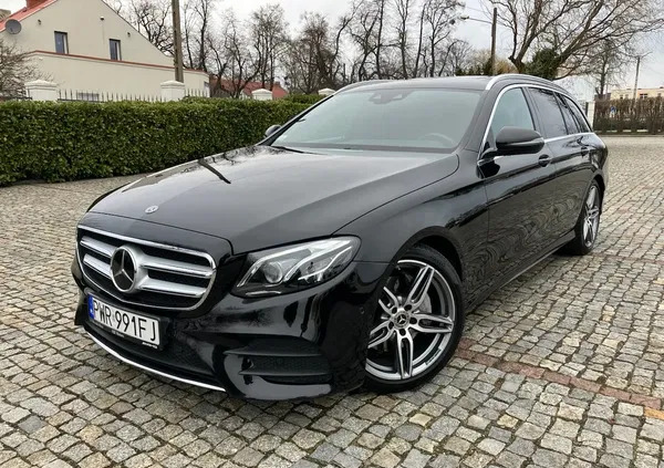 Mercedes-Benz Klasa E cena 164500 przebieg: 79500, rok produkcji 2020 z Września małe 497